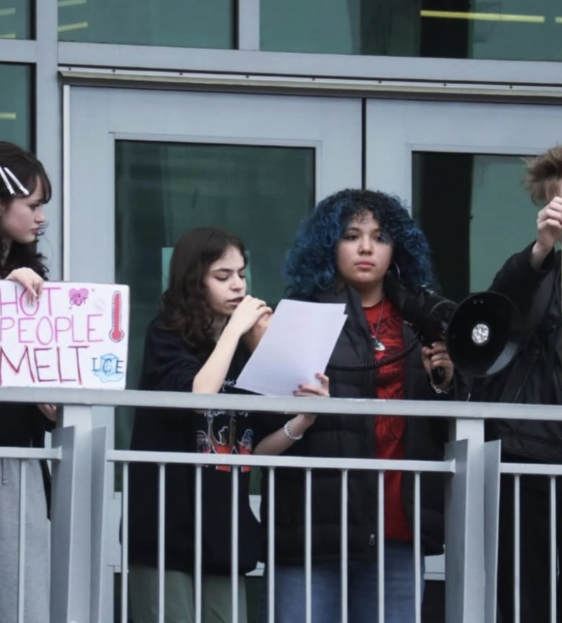 APS Students Walk Out Against ICE